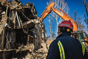 Война, 9 марта. В Великом Новгороде ВСУ атаковали химзавод «Акрон». В Харькове — день траура в связи с ударом по дому